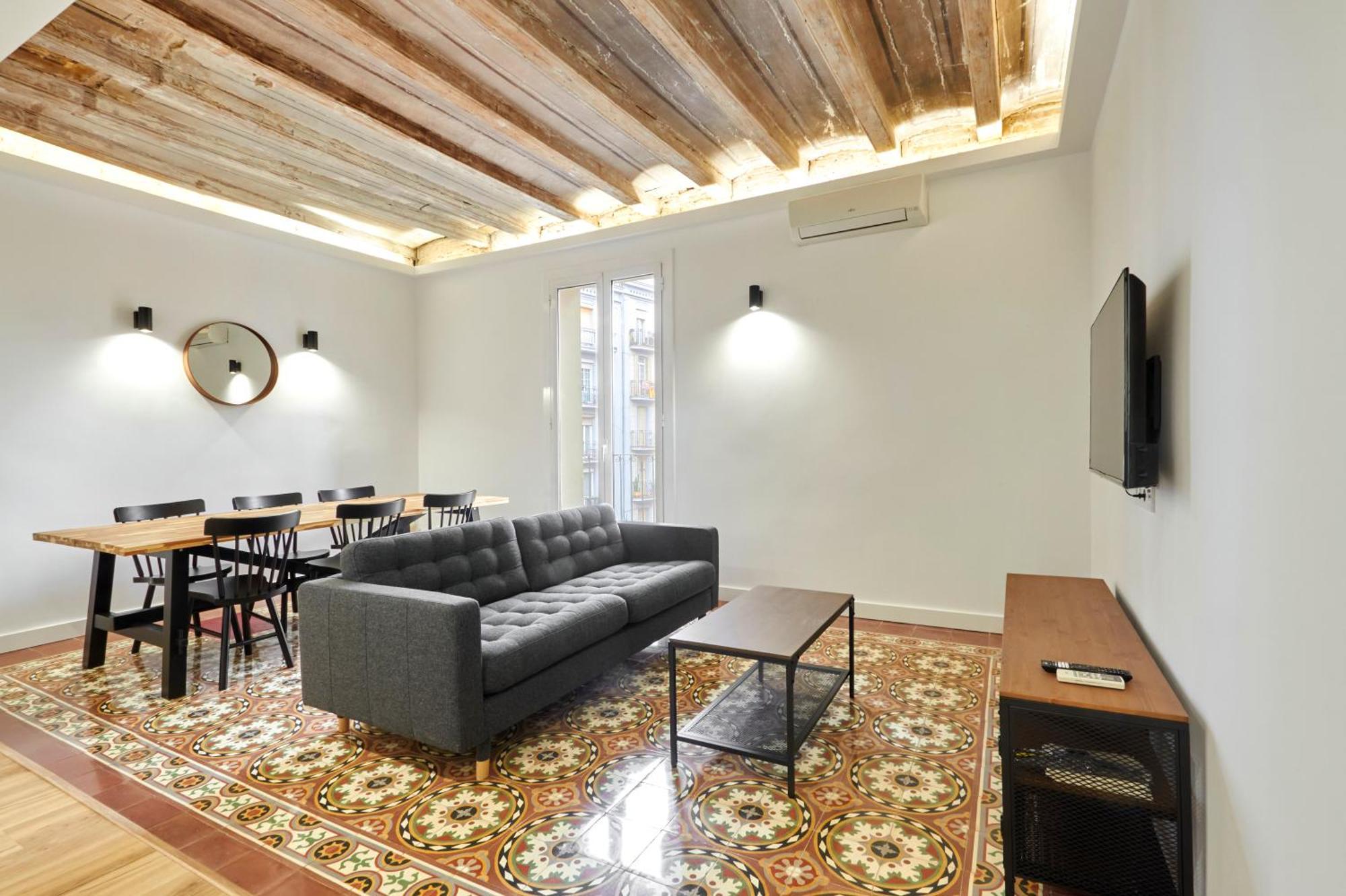 Comfortable Apartment Next To Apolo Theater Βαρκελώνη Εξωτερικό φωτογραφία