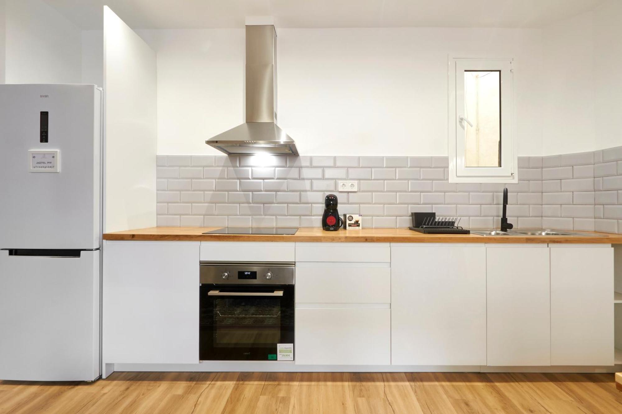 Comfortable Apartment Next To Apolo Theater Βαρκελώνη Εξωτερικό φωτογραφία